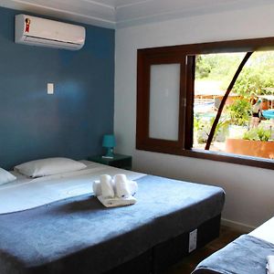 Suite Estándar con Cama King